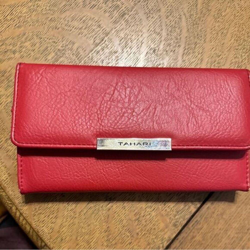 wallets for women